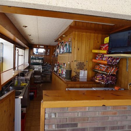 סגור דה לה קלאפל Hostal Lleida מראה חיצוני תמונה